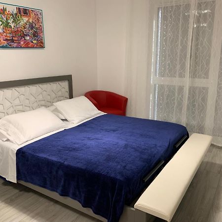 B&B Kelly Plus Lausana Exterior foto